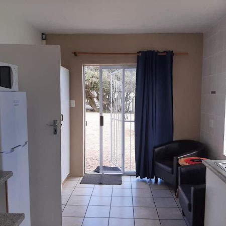 Oom Piet Accommodation Gansbaai Buitenkant foto