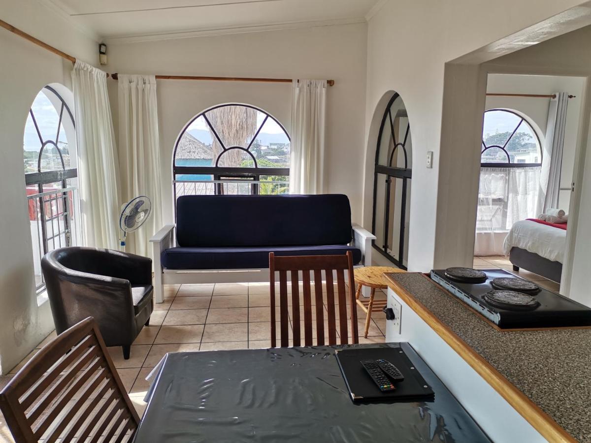 Oom Piet Accommodation Gansbaai Buitenkant foto